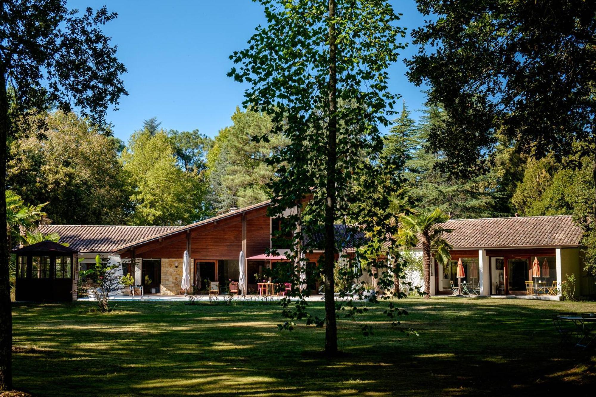 Parc De L'Aiguade Bed & Breakfast Saint-Paul-les-Dax Exterior photo
