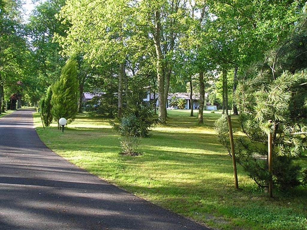 Parc De L'Aiguade Bed & Breakfast Saint-Paul-les-Dax Exterior photo